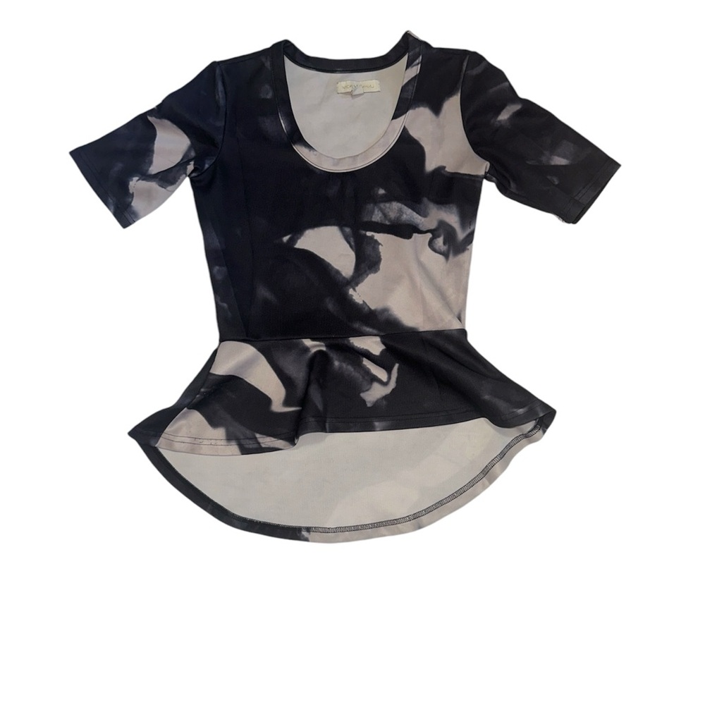 Nikki Minaj peplum top size small